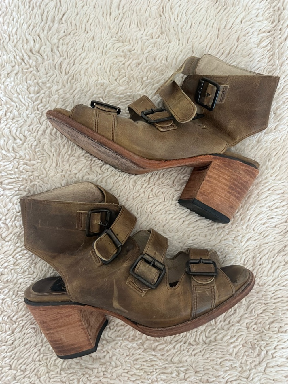 Freebird Quail Sandal